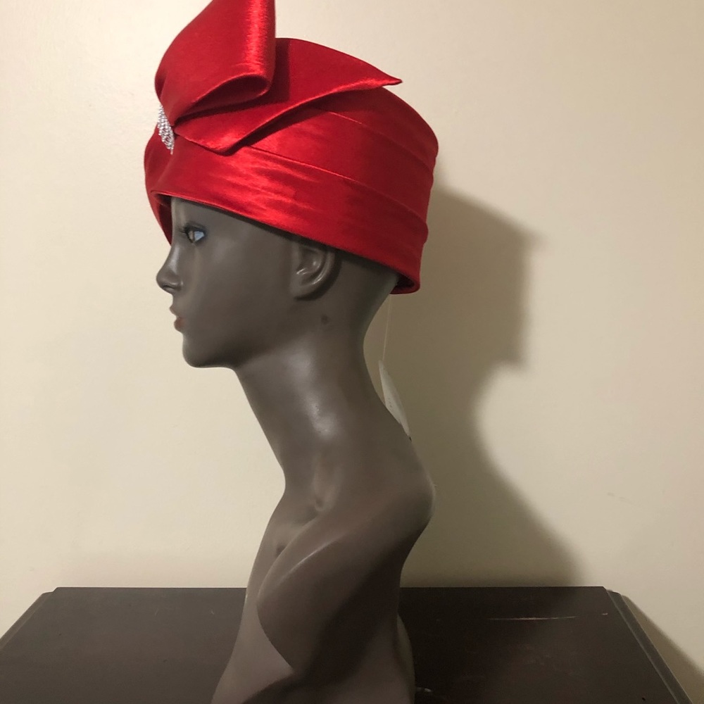 Hat - Picture 4 of 4